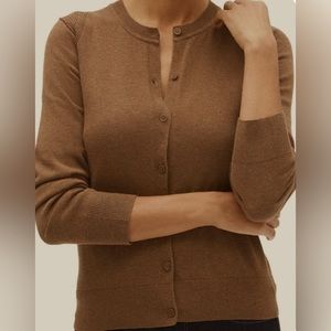 BANANA REPUBLIC - NWT Cardigan Medium